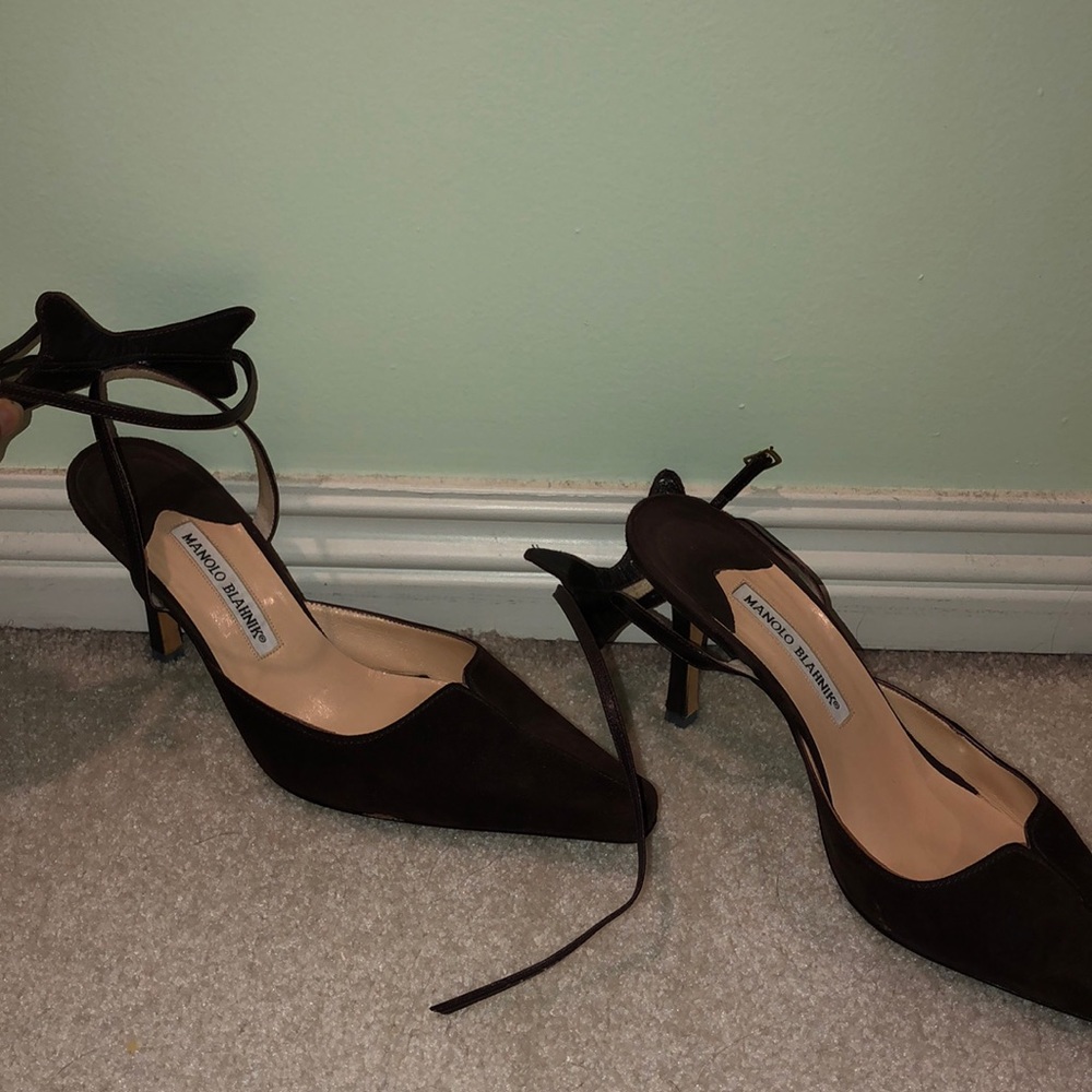 MANOLO BLAHNIK HEELS